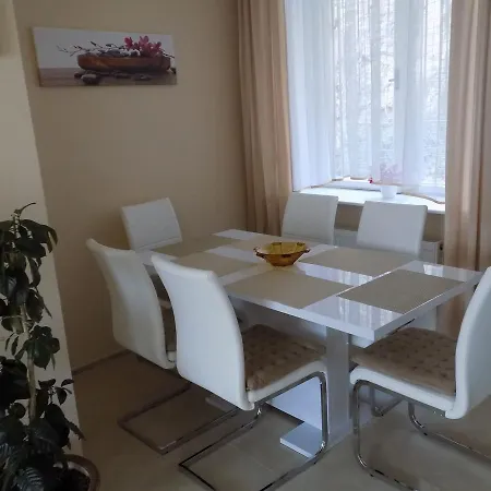 Marjanka * Hluboka nad Vltavou