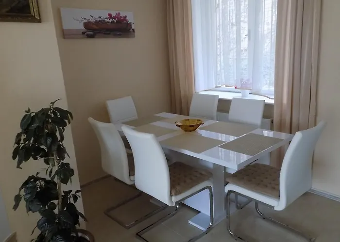 Marjanka * Hluboká nad Vltavou
